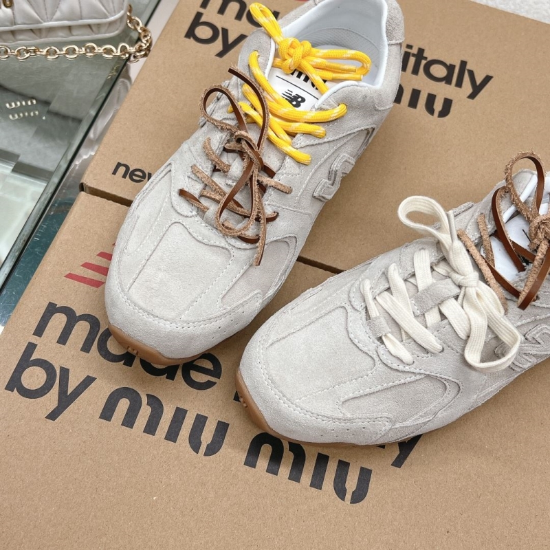 Miu Miu Casual Shoes